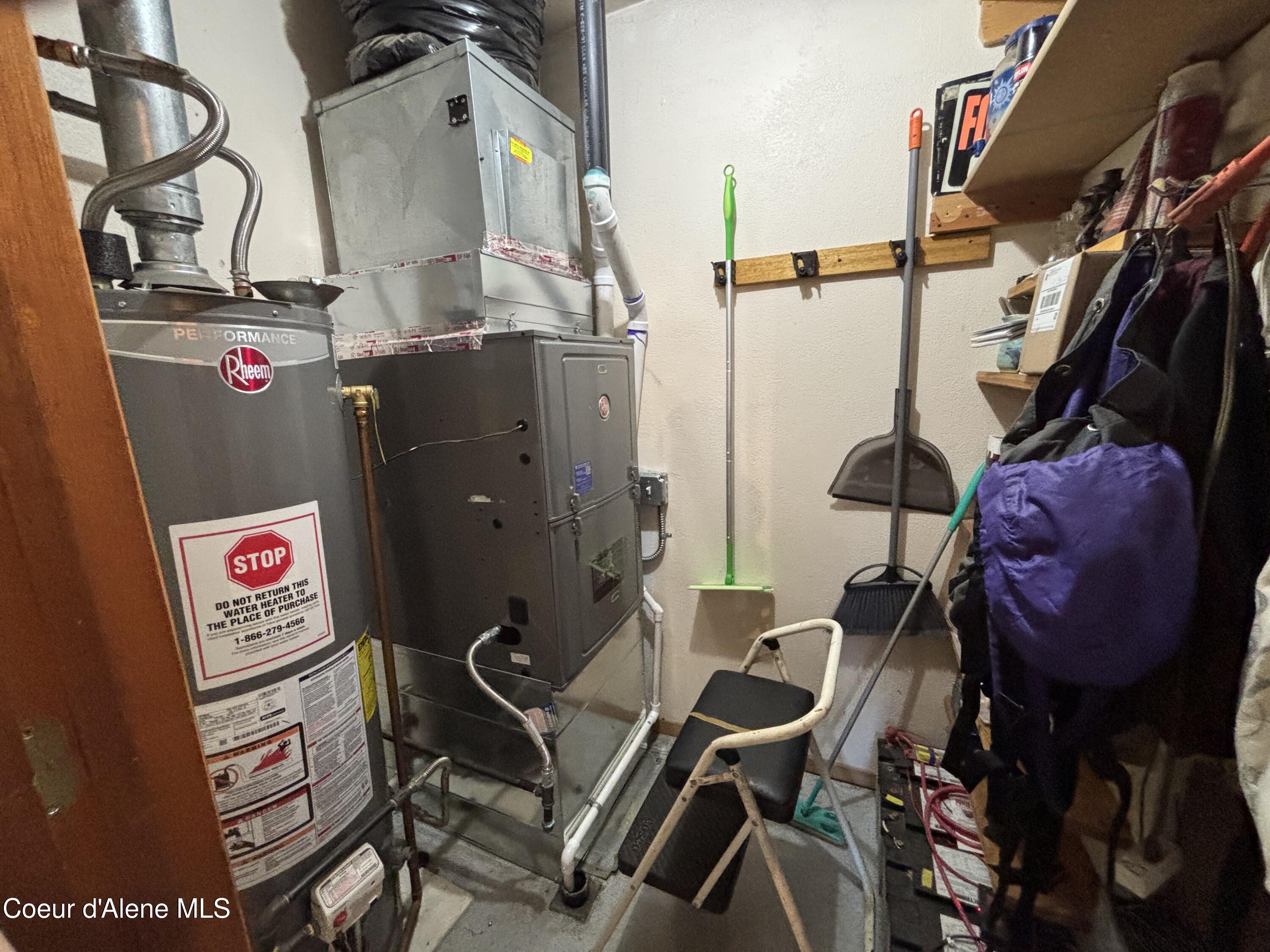 2216 Mosquito Creek Road Clark Fork, ID 83811 - Photo 43 of 47 042 gas furnace and water htr