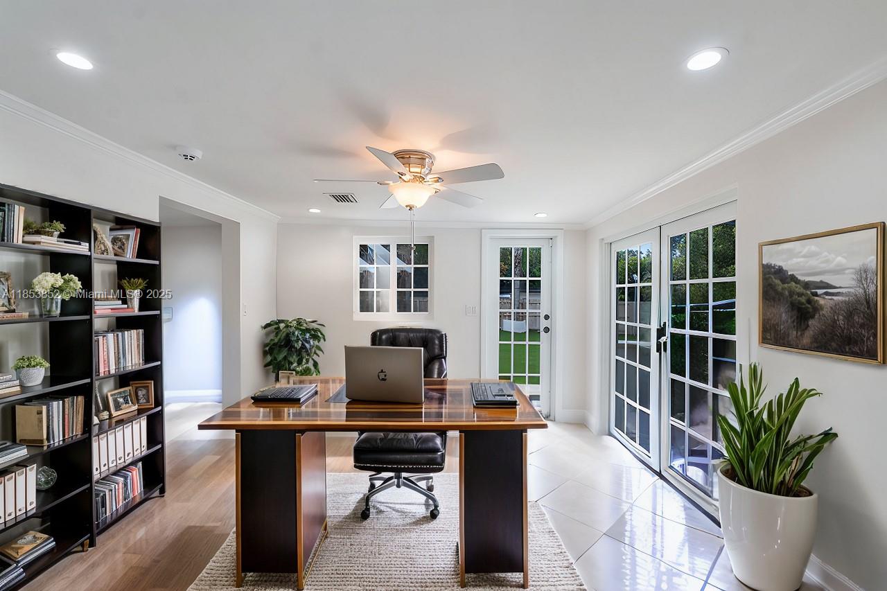 13000 Old Cutler Road Pinecrest, FL 33156 - Photo 13 of 43 a workspace with furniture and a potted plant