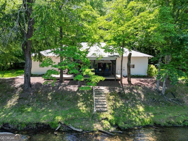 $659,900 | 198 Riverbend Drive, Hayesville, NC 28904