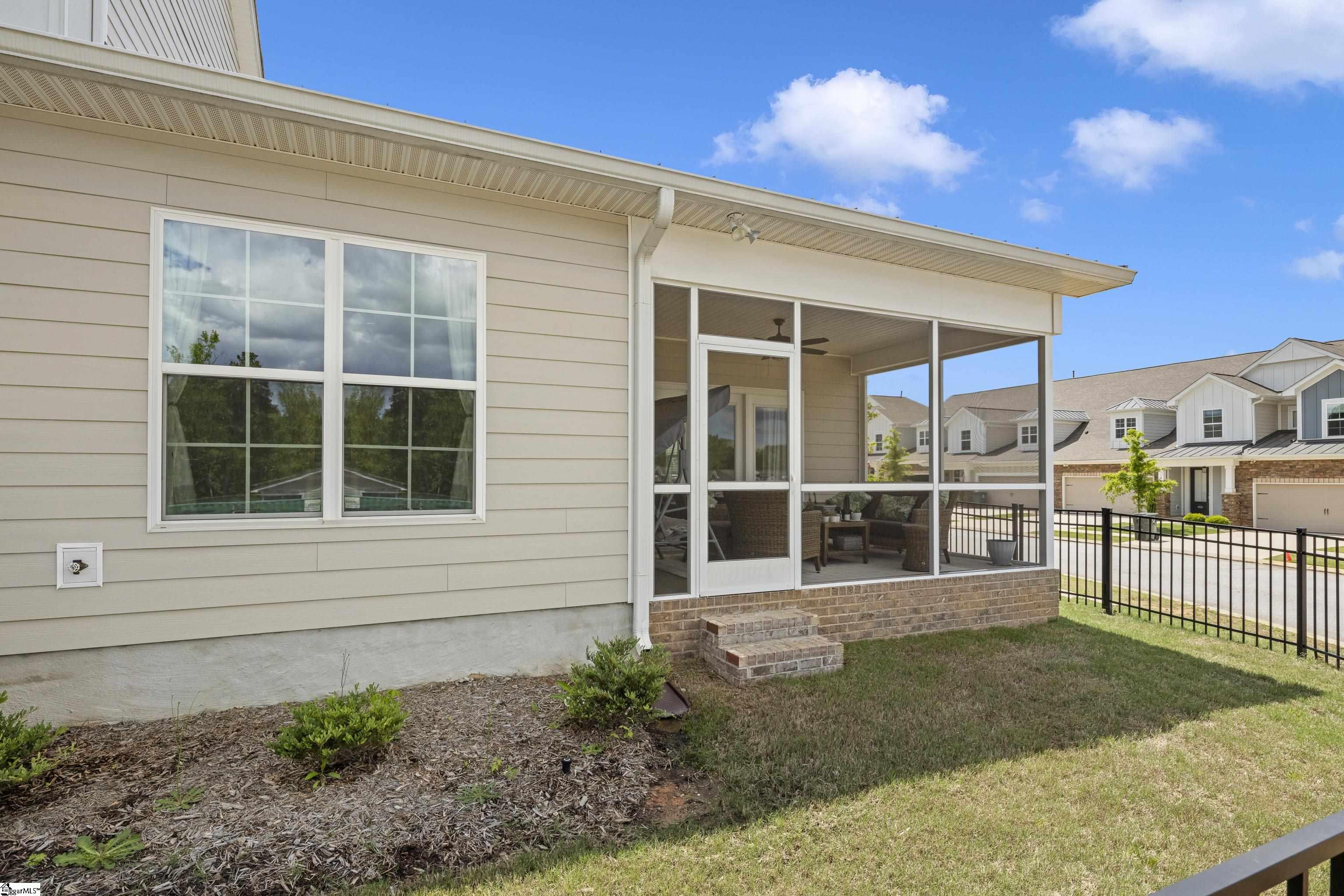 3 Hasbrook Lane Greenville, SC 29607 - Photo 23 of 24