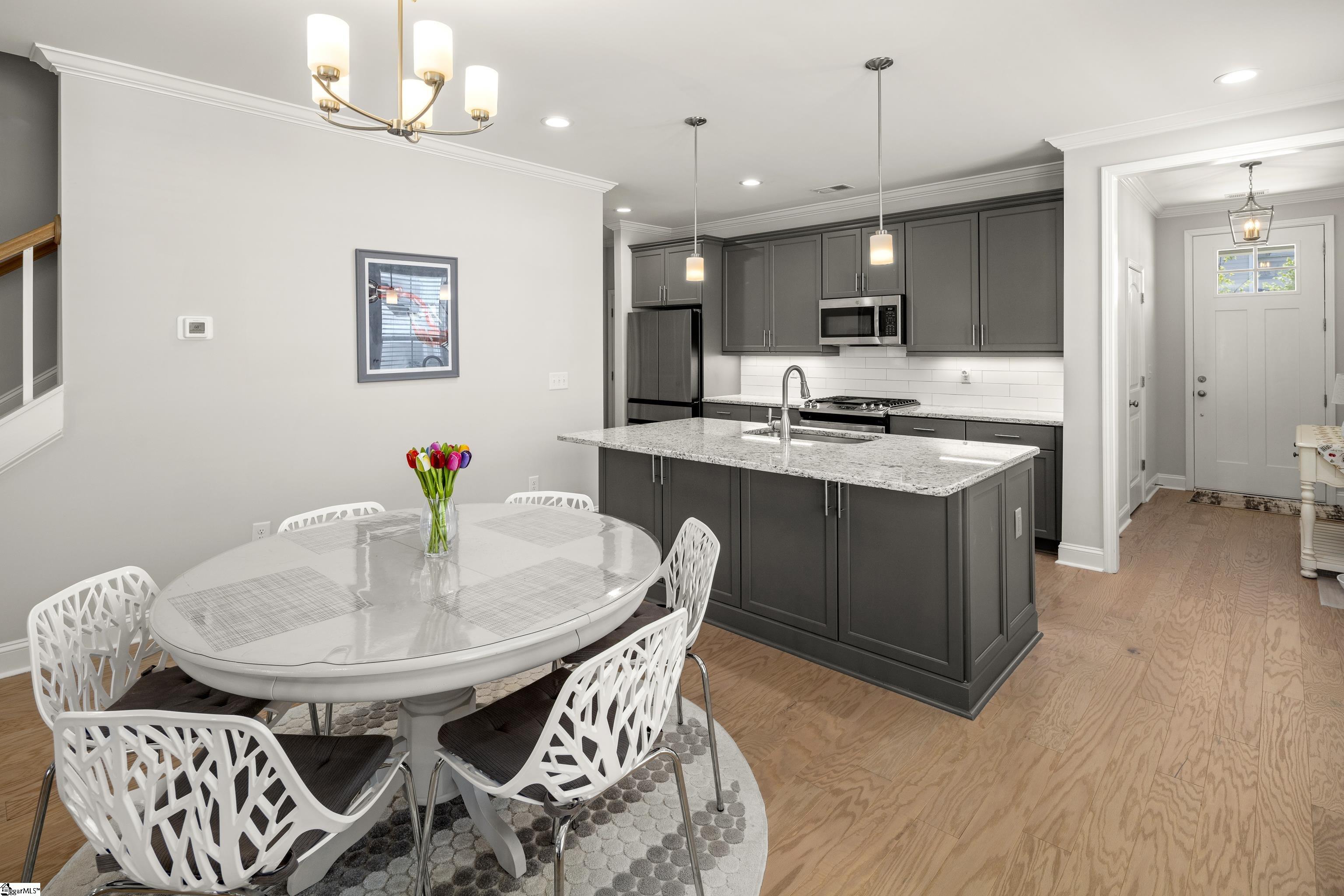 3 Hasbrook Lane Greenville, SC 29607 - Photo 8 of 24