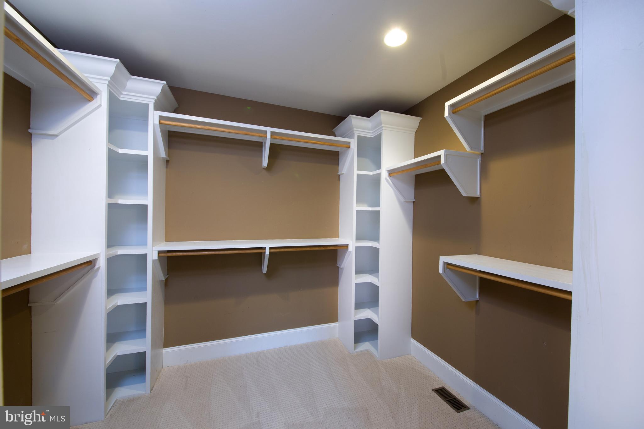 10311 Clarence Barnes Road Princess Anne, MD 21853 - Photo 20 of 44 Master Walk in closet