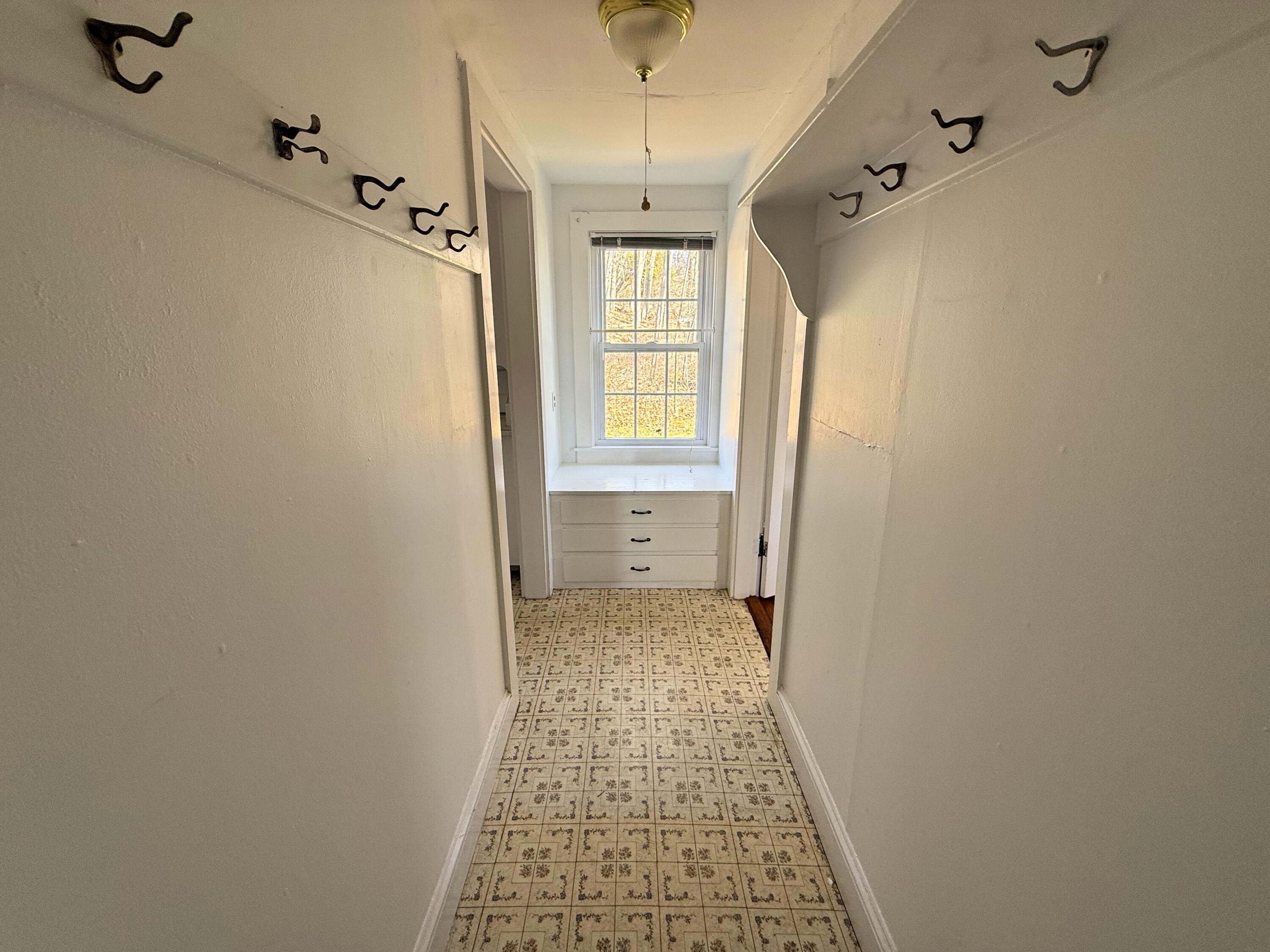 77 Clark Point Road Southwest Harbor, ME 04679 - Photo 14 of 41 11 77B