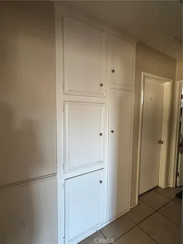 a view of a closet area