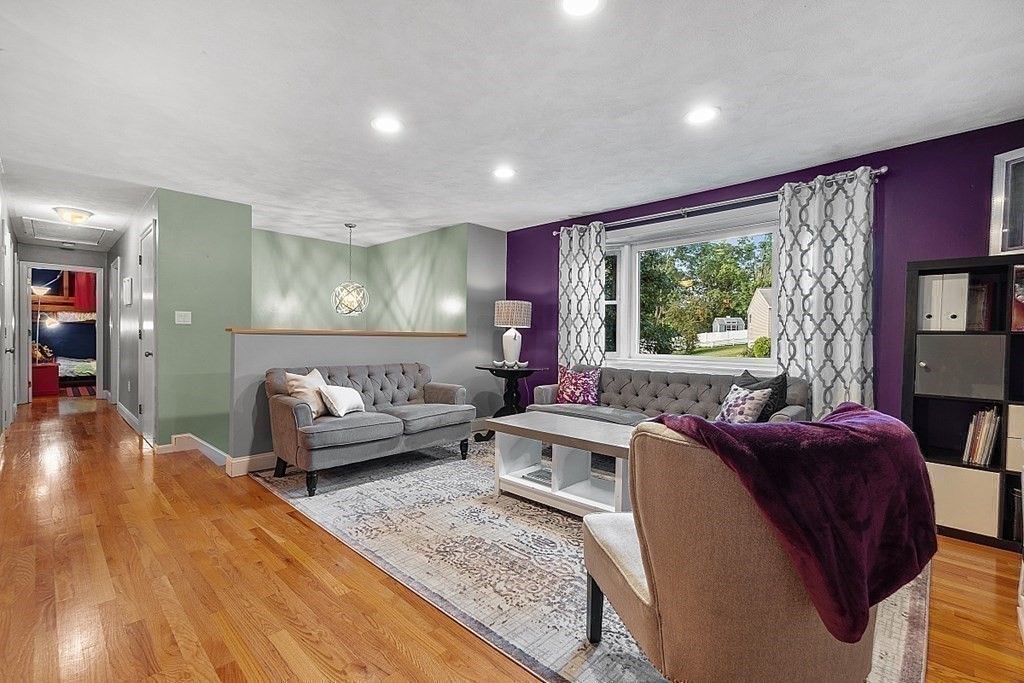 4 Olde Berry Road Andover, MA 01810 - Photo 9 of 23 Gallery Image 9