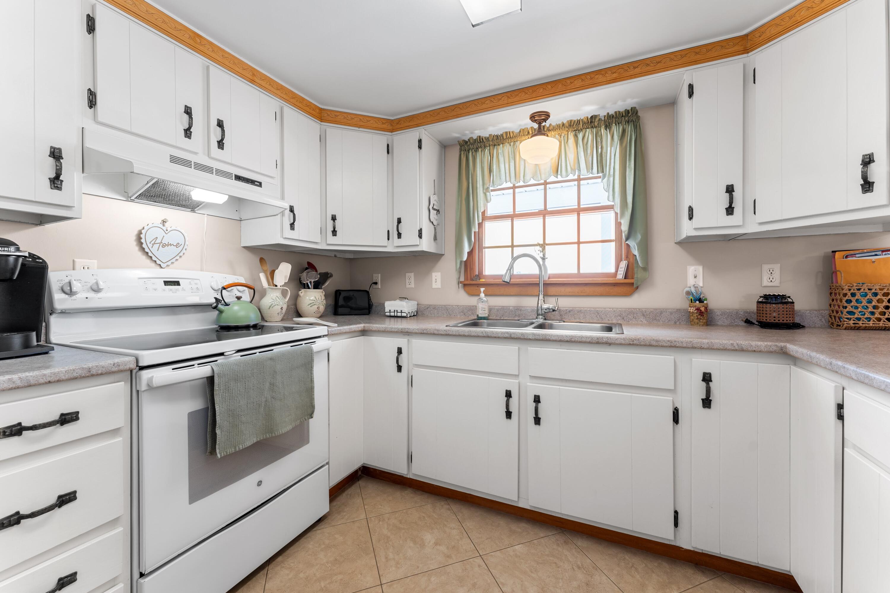 414 Mount Vernon Road Manchester, ME 04351 - Photo 19 of 63 DSC07649