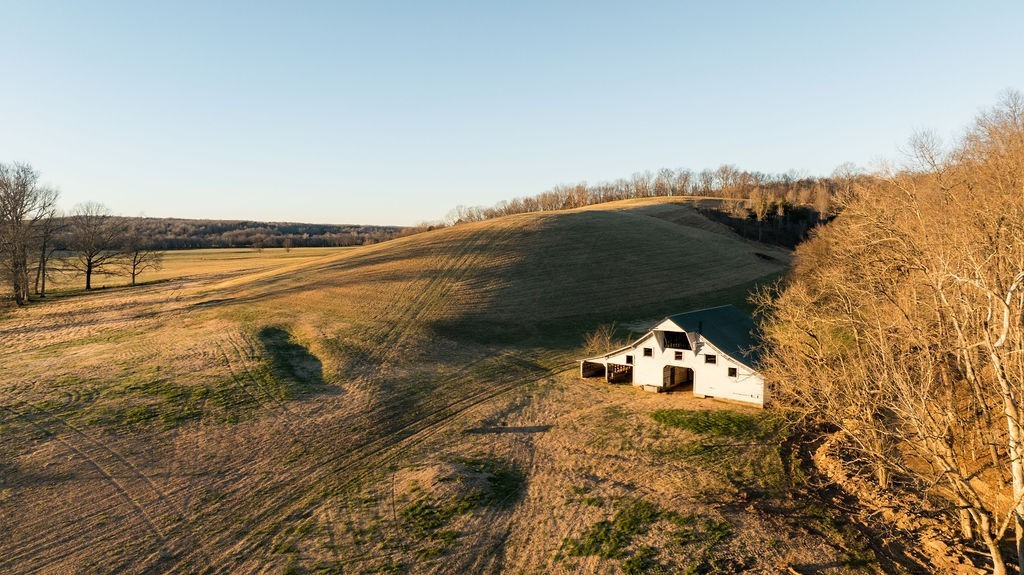6415 Pinewood Road Nunnelly, TN 37137 - Photo 61 of 94