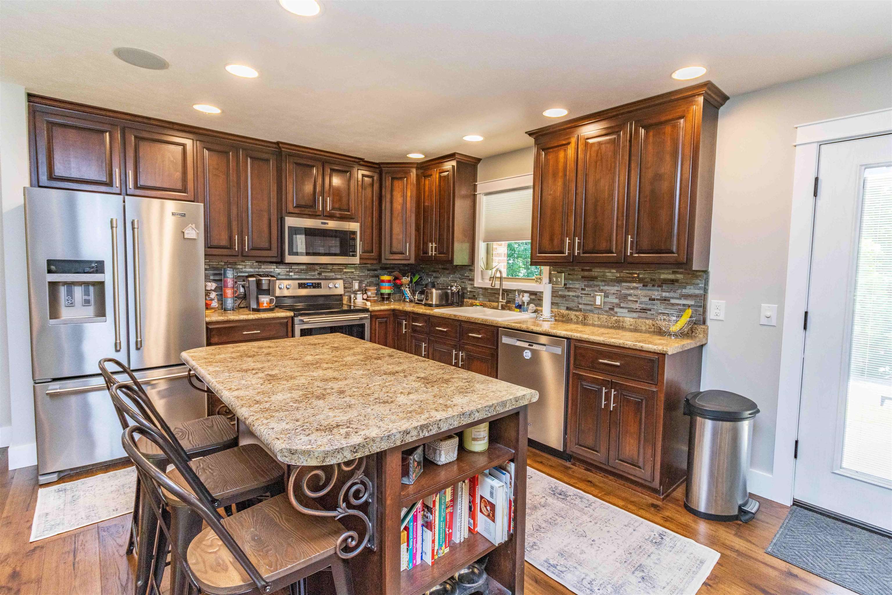 393 Falcon New Bethel Road Selmer, TN 38375 - Photo 11 of 38