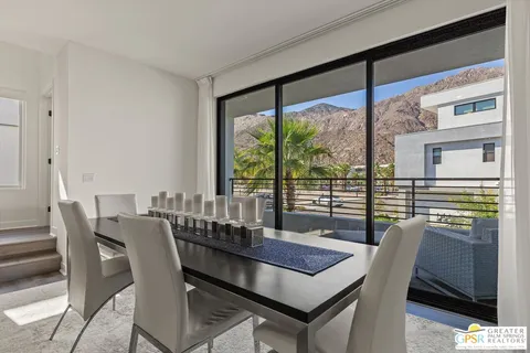 $899,000 | 906 Cameron Center Drive, Palm Springs, CA 92264