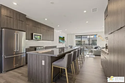 $899,000 | 906 Cameron Center Drive, Palm Springs, CA 92264