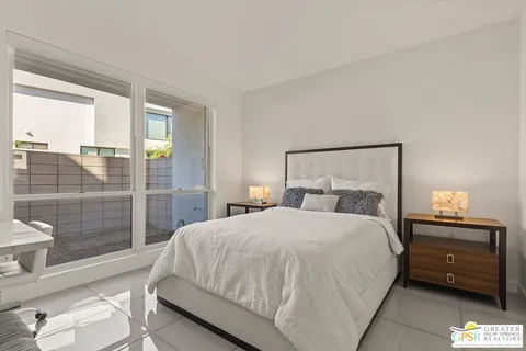 $899,000 | 906 Cameron Center Drive, Palm Springs, CA 92264
