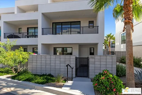 $899,000 | 906 Cameron Center Drive, Palm Springs, CA 92264