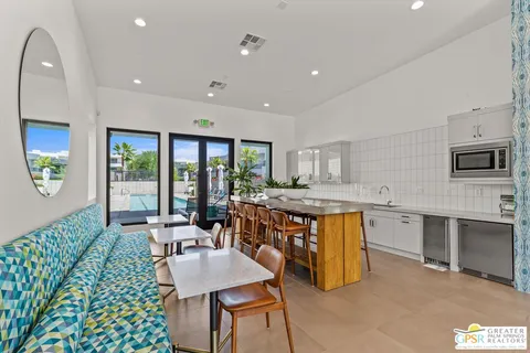 $899,000 | 906 Cameron Center Drive, Palm Springs, CA 92264