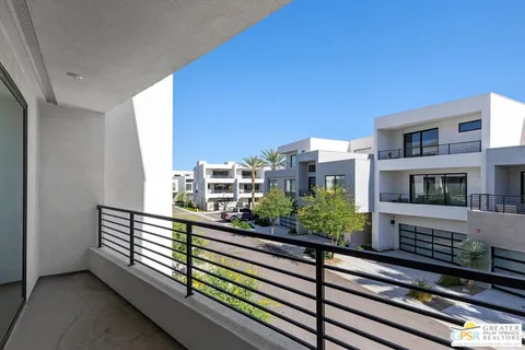 $899,000 | 906 Cameron Center Drive, Palm Springs, CA 92264