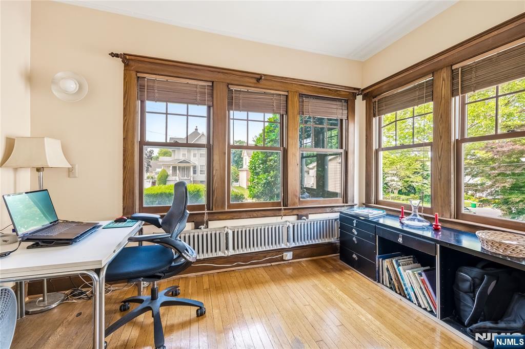 176 Woodward Avenue Rutherford, NJ 07070 - Photo 10 of 50