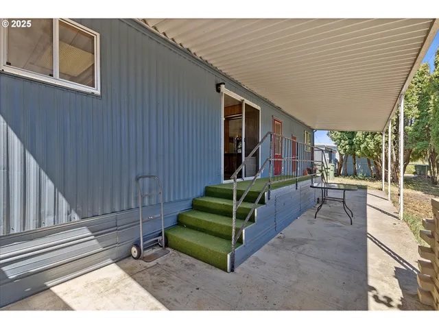 $116,000 | 2902 East 2nd Street, Unit 110, Newberg, OR 97132