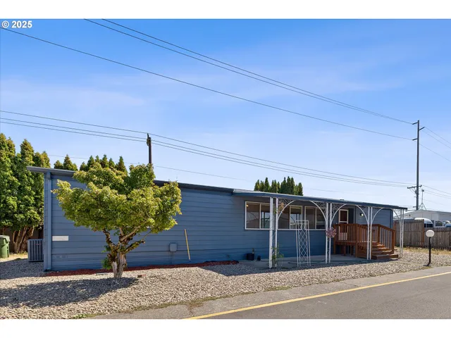 $116,000 | 2902 East 2nd Street, Unit 110, Newberg, OR 97132