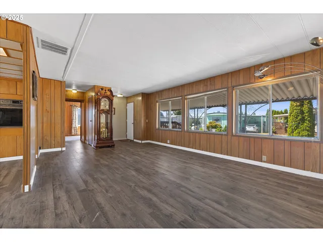 $116,000 | 2902 East 2nd Street, Unit 110, Newberg, OR 97132