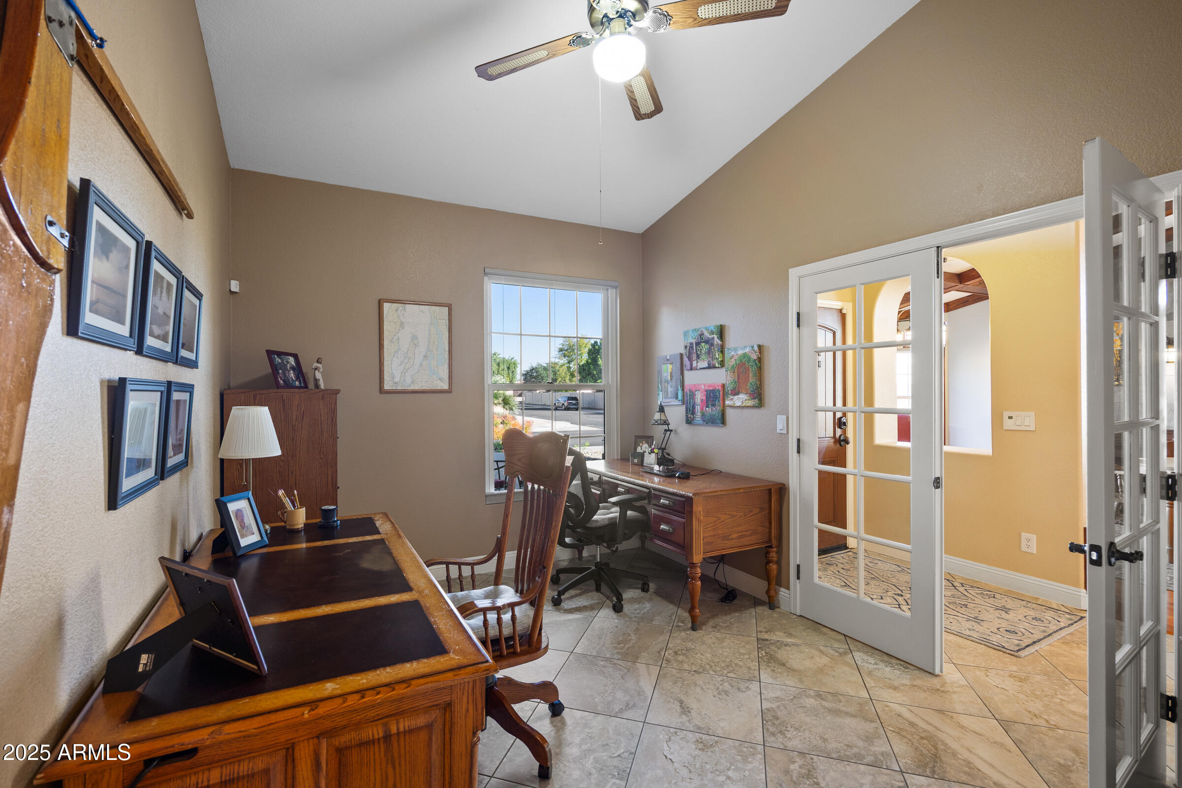 1111 West Lisa Lane Tempe, AZ 85284 - Photo 13 of 58 1111 W Lisa Ln-13