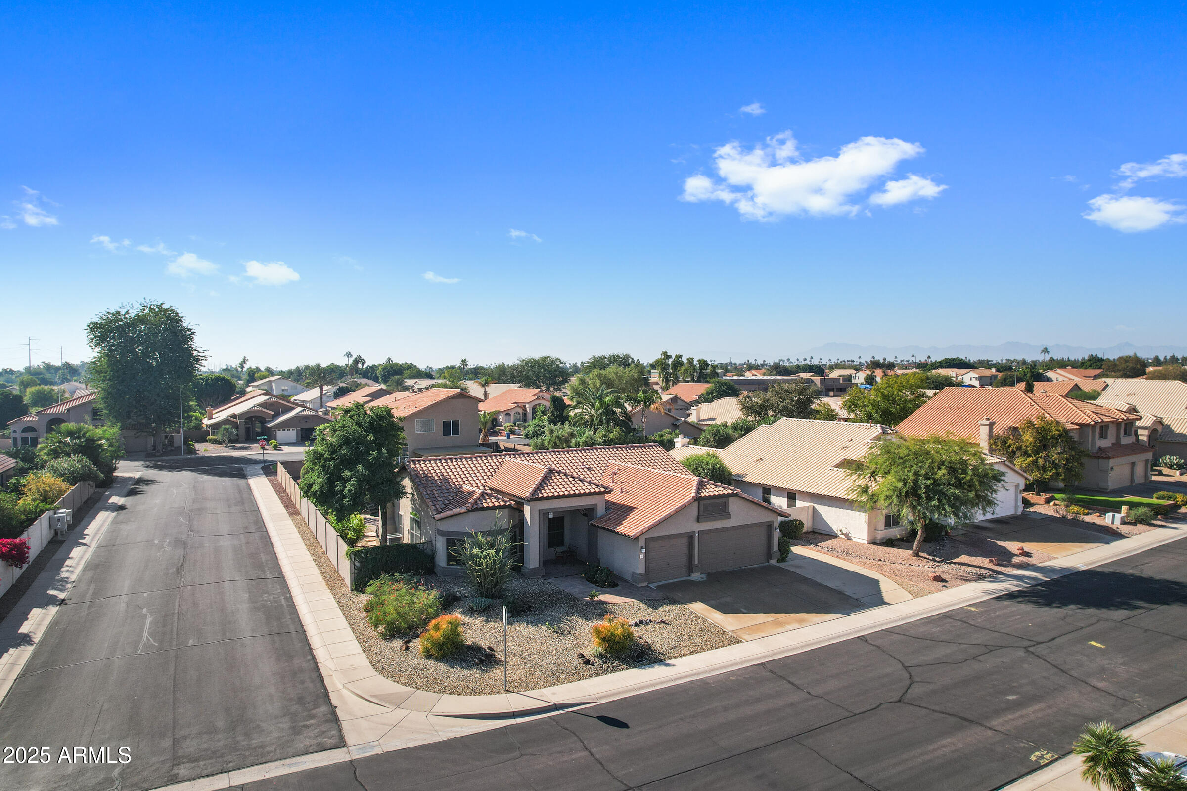 1111 West Lisa Lane Tempe, AZ 85284 - Photo 48 of 58 1111 W Lisa Ln-50