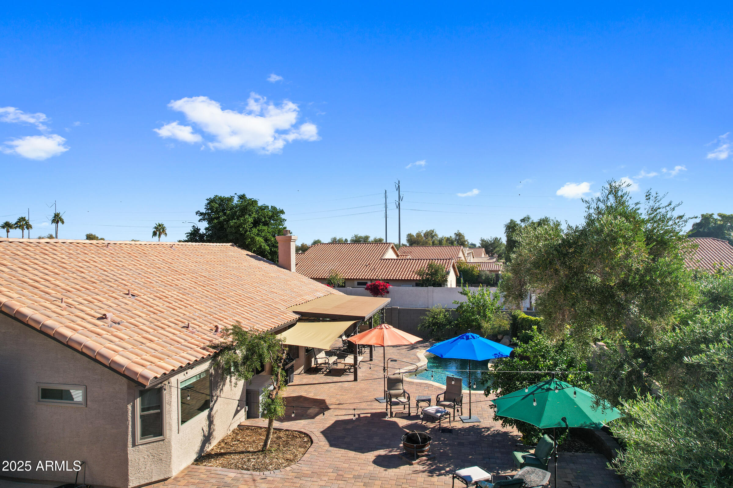 1111 West Lisa Lane Tempe, AZ 85284 - Photo 55 of 58 a view of a terrace with sitting area