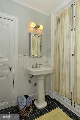 100 Witherspoon Road Baltimore, MD 21212 - Photo 8 of 30 New Shared Bath