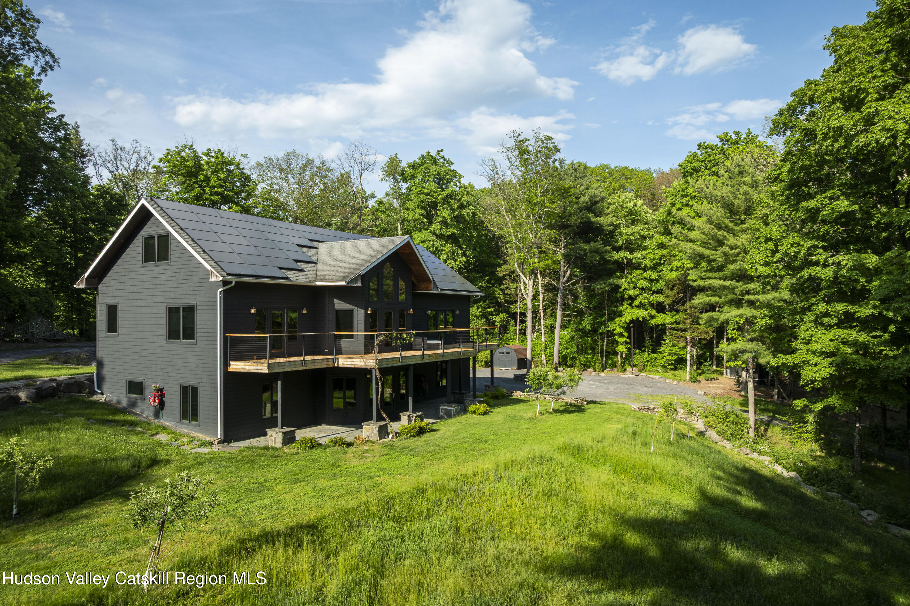 592 Swartekill Road New Paltz, NY 12561 - Photo 3 of 50 20260519_NwPzEXT_007