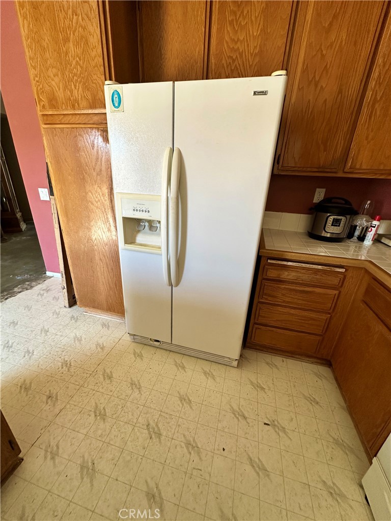 29784 Berea Road Menifee, CA 92584 - Photo 5 of 24 a view of water heater room