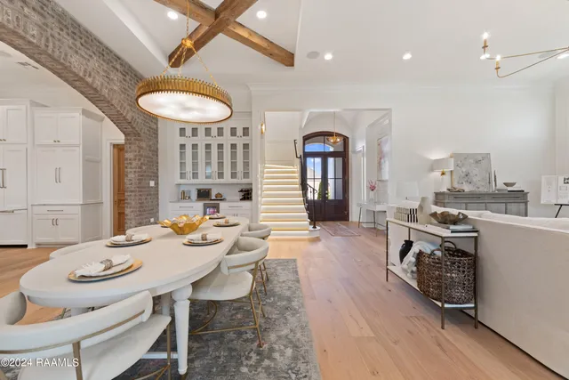 $1,199,000 | 202 Winding Wood Lane, Lafayette, LA 70508