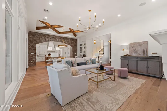 $1,199,000 | 202 Winding Wood Lane, Lafayette, LA 70508