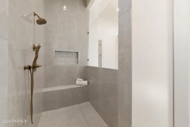 $1,199,000 | 202 Winding Wood Lane, Lafayette, LA 70508