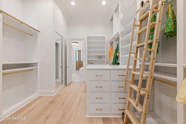 $1,199,000 | 202 Winding Wood Lane, Lafayette, LA 70508