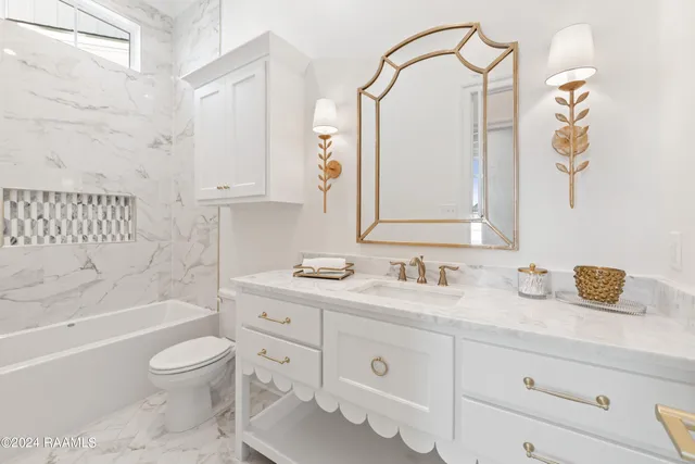 $1,199,000 | 202 Winding Wood Lane, Lafayette, LA 70508