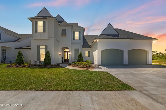$1,199,000 | 202 Winding Wood Lane, Lafayette, LA 70508