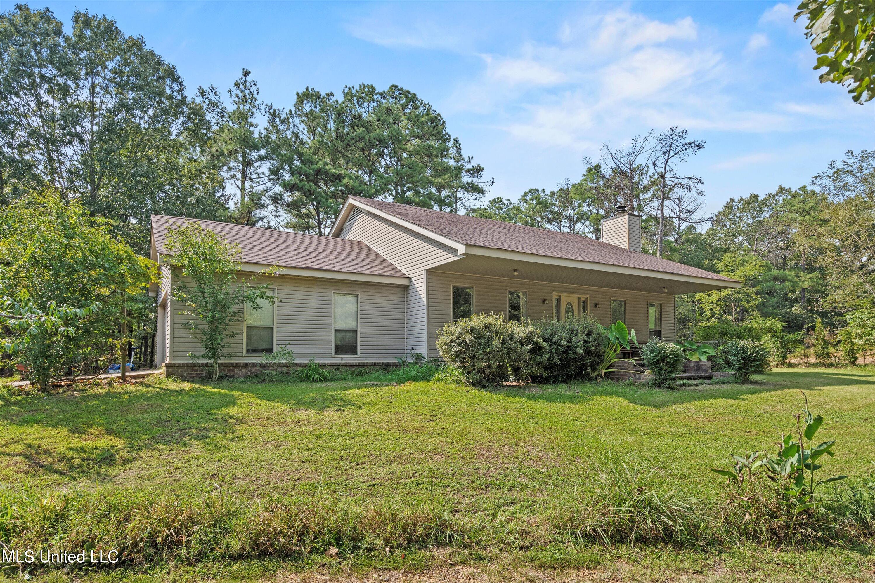 1717 Ross Road Olive Branch, MS 38654 - Photo 3 of 31 03-DSC2305