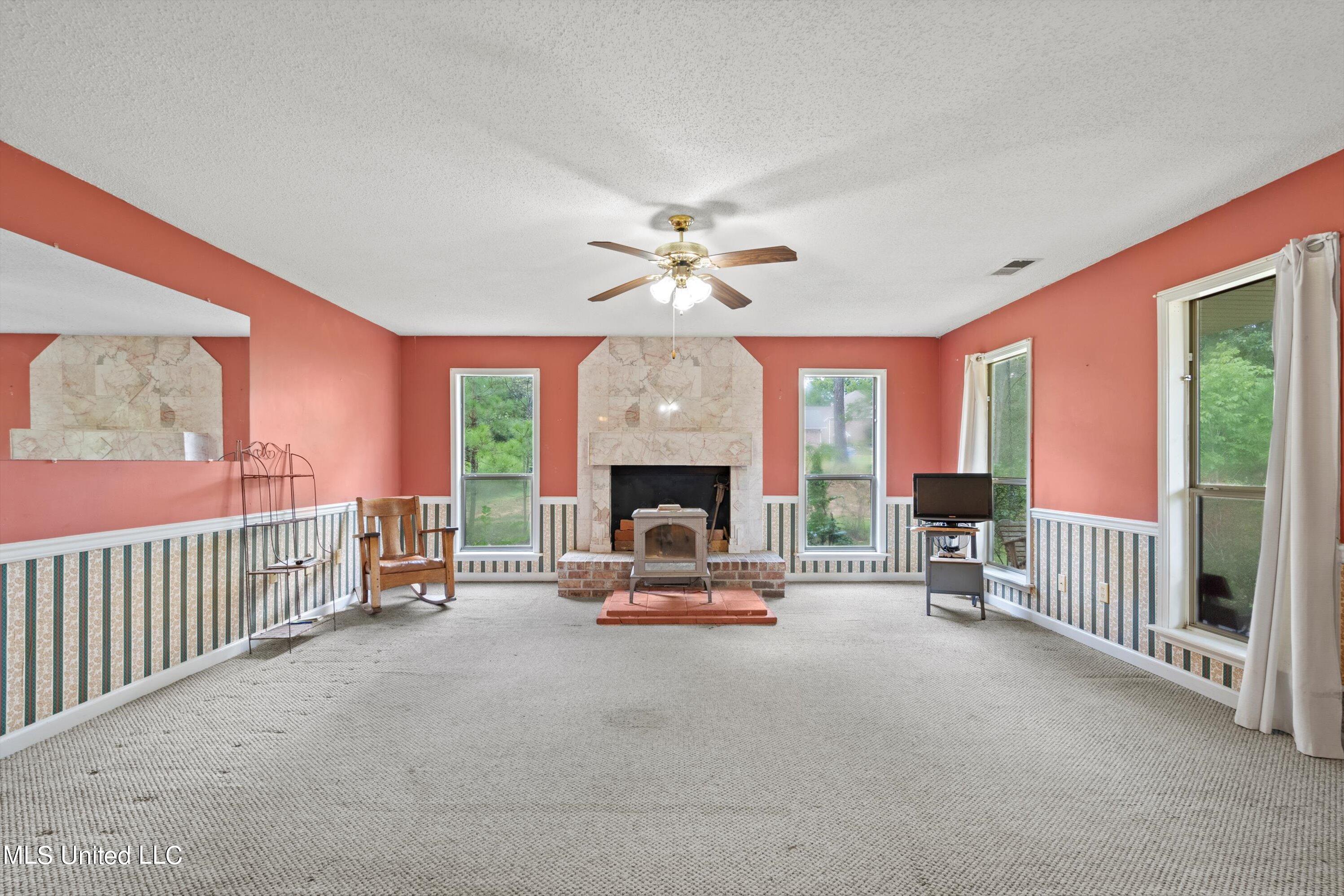 1717 Ross Road Olive Branch, MS 38654 - Photo 6 of 31 06-DSC2141