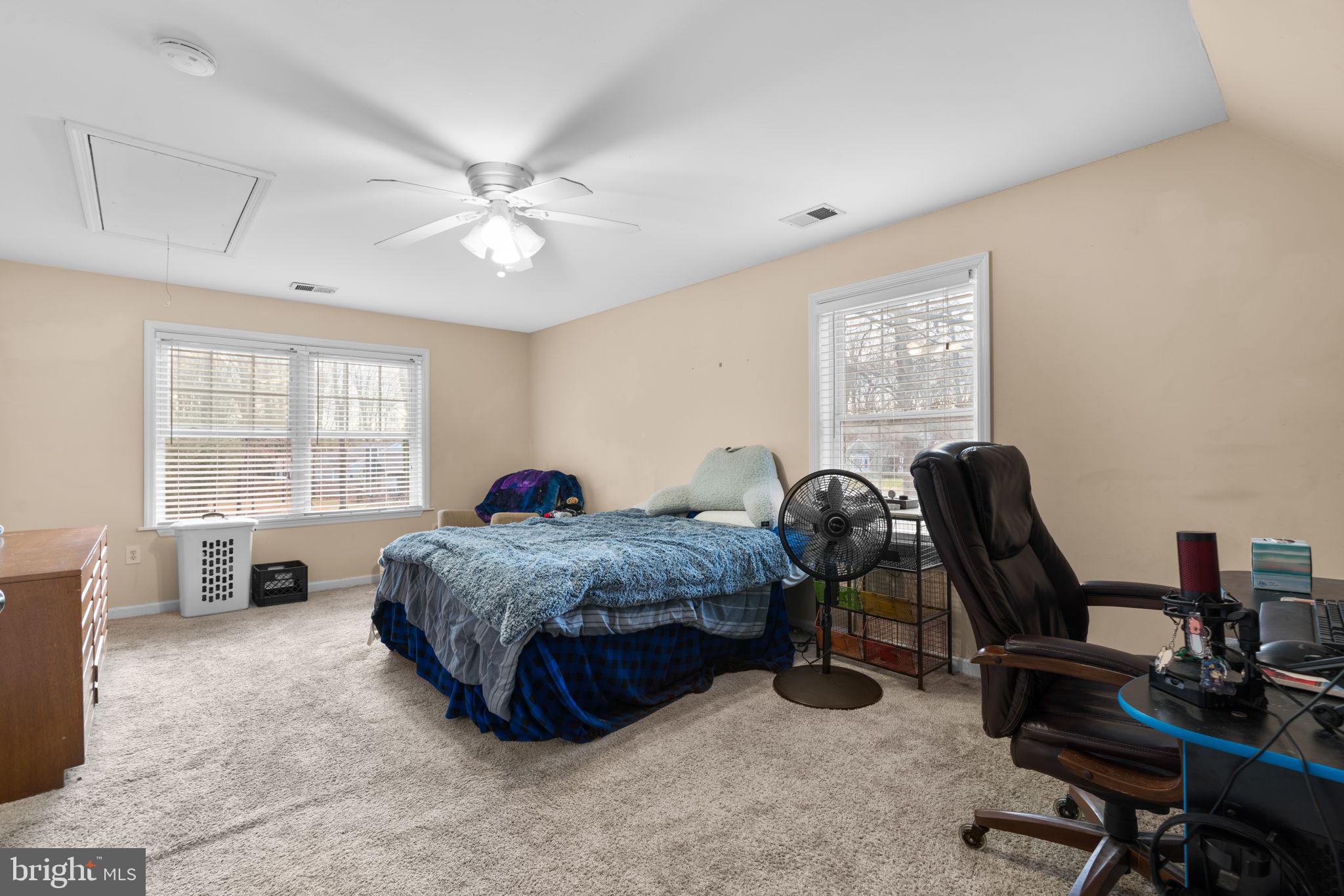 791 Central Avenue East Edgewater, MD 21037 - Photo 29 of 54 a bed room with furniture and a window