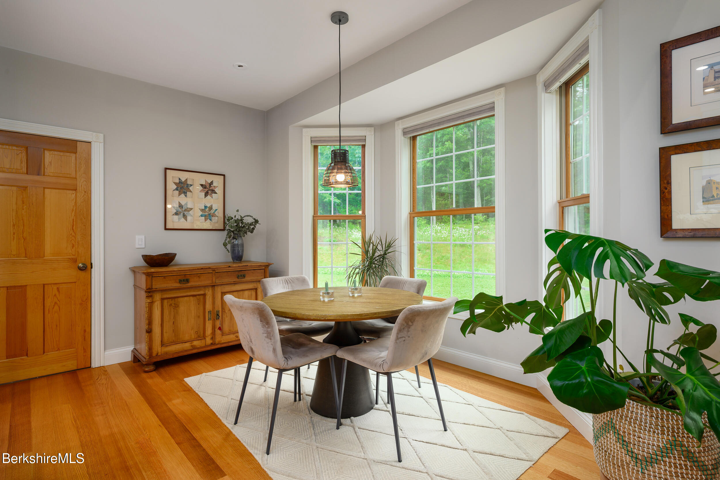 350 Sweet Farm Road Williamstown, MA 01267 - Photo 20 of 57 Breakfast Area
