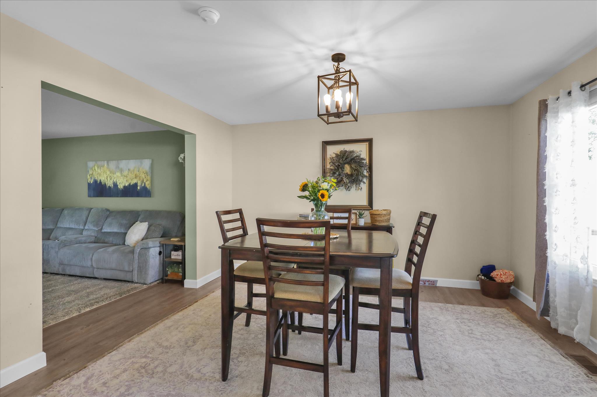4031 River Road Reading, PA 19605 - Photo 12 of 37 Dining Room
