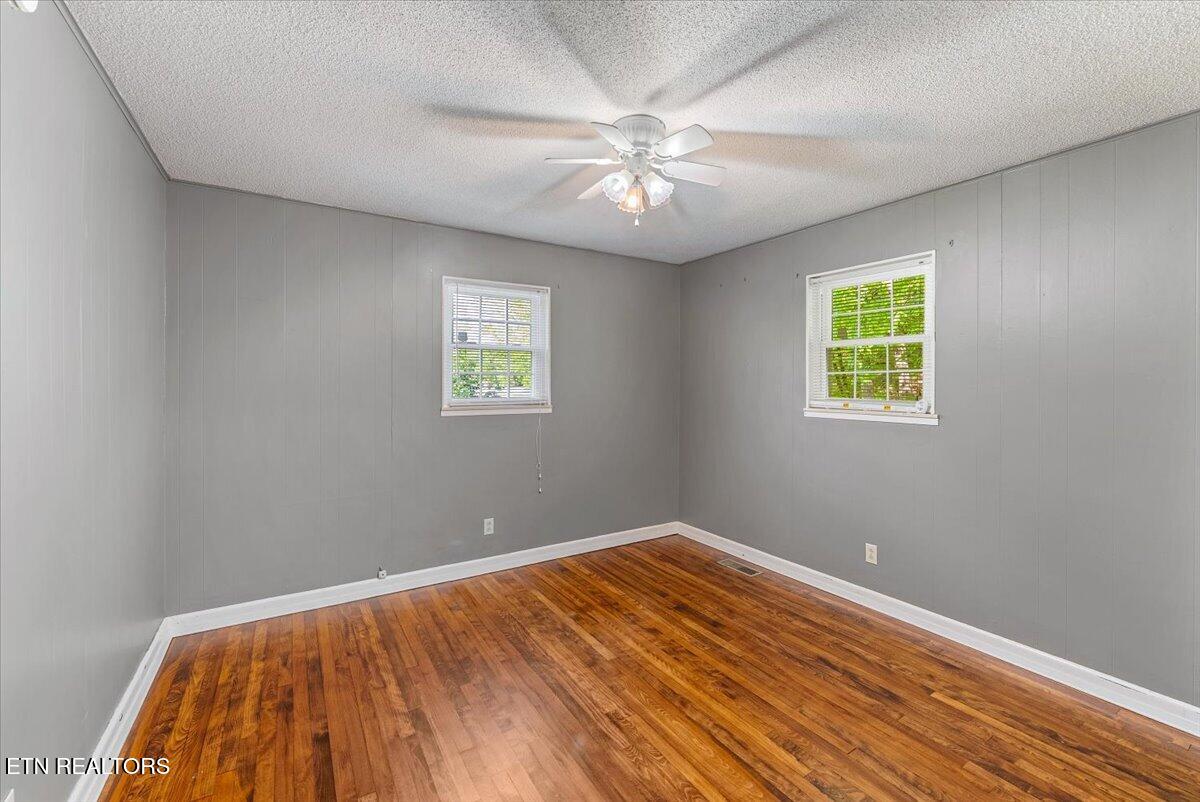 1004 Murphy Road Sevierville, TN 37862 - Photo 22 of 25 22-2nd Bed A1