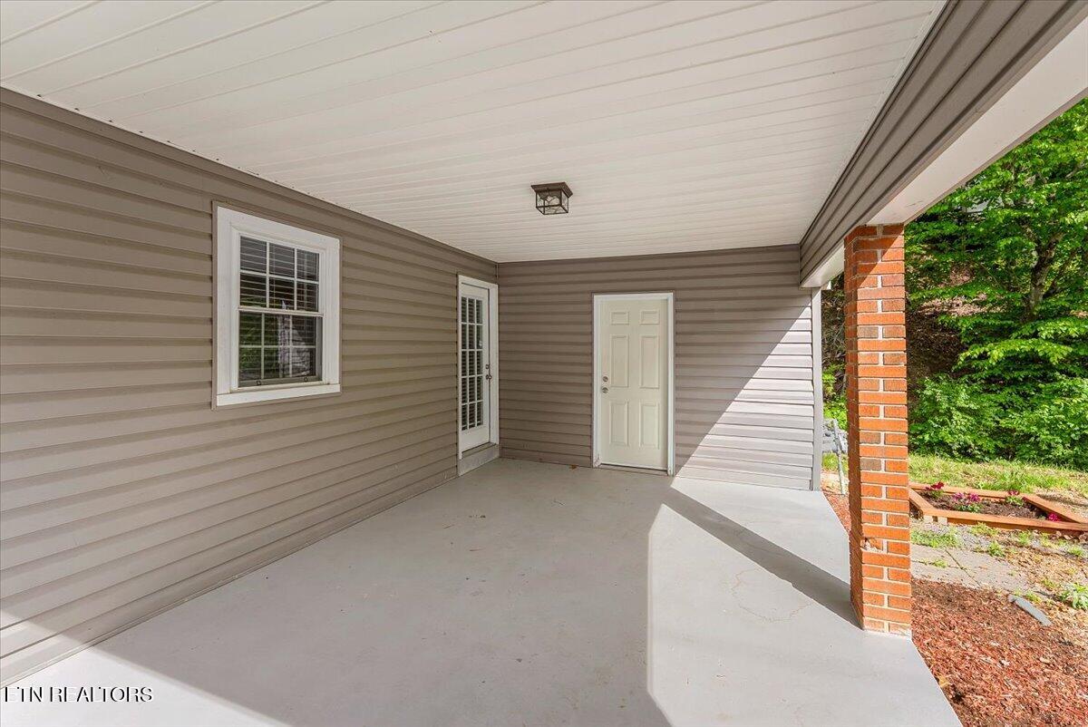 1004 Murphy Road Sevierville, TN 37862 - Photo 5 of 25 05-Car Port A1