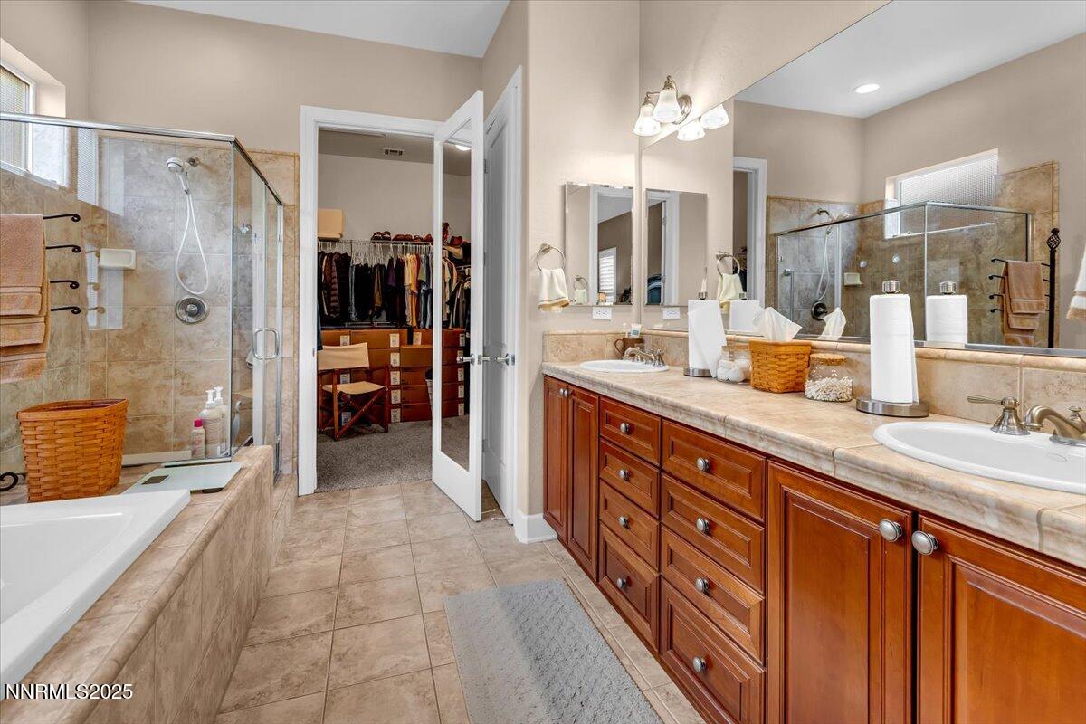 1845 Evergreen Ridge Way Reno, NV 89523 - Photo 26 of 66 Primary Bathroom