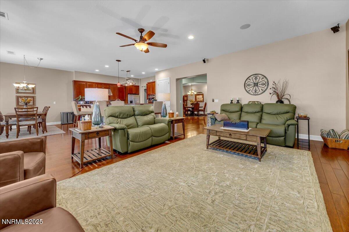 1845 Evergreen Ridge Way Reno, NV 89523 - Photo 3 of 66 Living Room