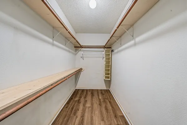 $2,200 | 9915 Villa Verde Drive, Houston, TX 77064