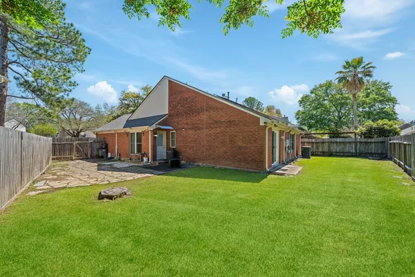 $2,200 | 9915 Villa Verde Drive, Houston, TX 77064