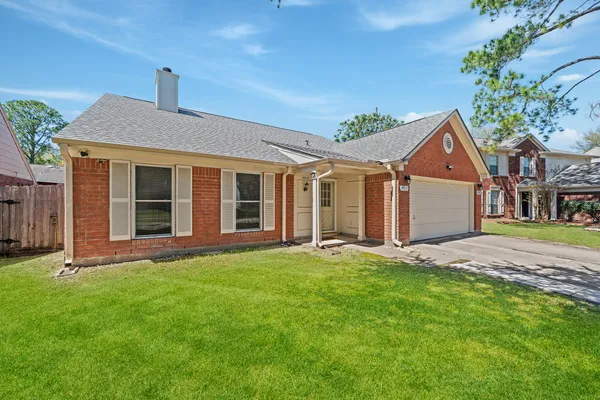 $2,200 | 9915 Villa Verde Drive, Houston, TX 77064