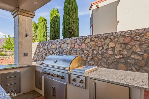 $819,000 | 6489 Calle Placido Drive, El Paso, TX 79912