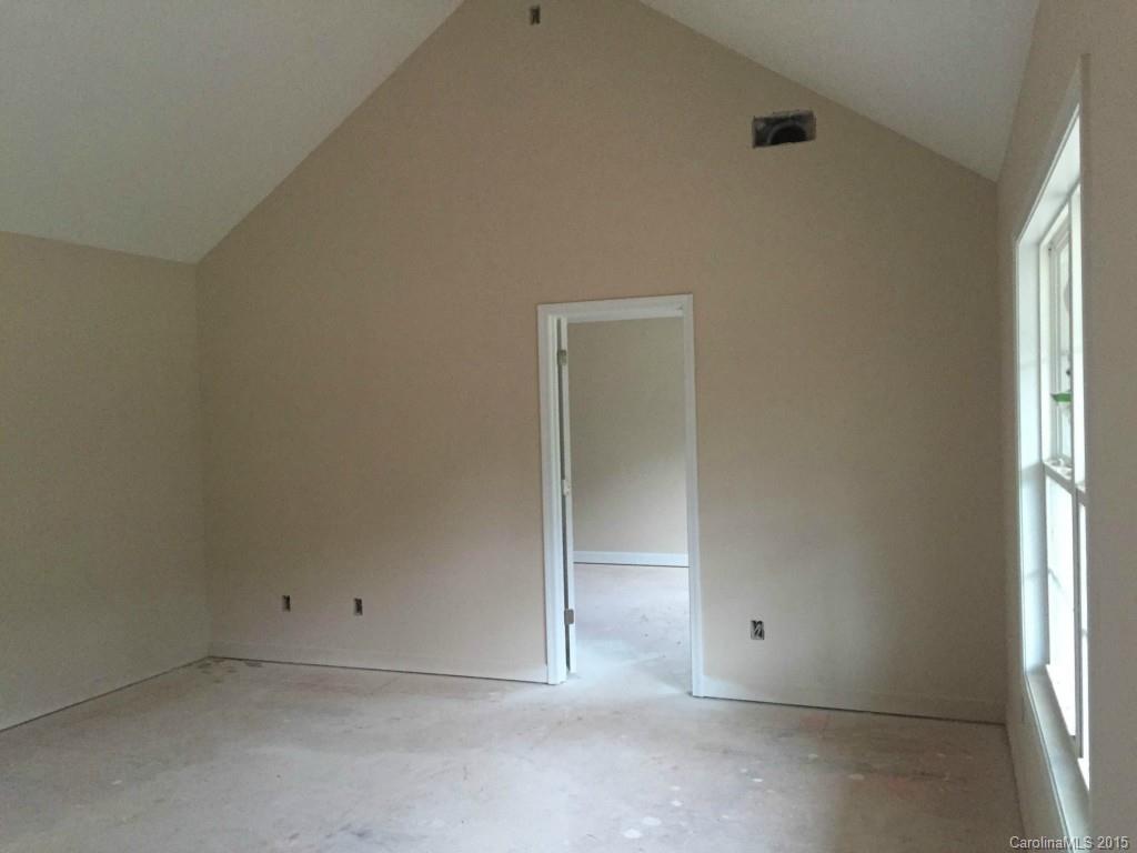 501 Fleetwood Road, Unit 9 York, SC 29745 - Photo 5 of 14 Gallery Image 5