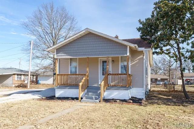 $129,900 | 2968 Oregon Avenue, Granite City, IL 62040