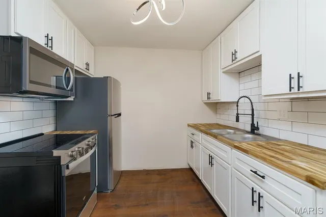 $129,900 | 2968 Oregon Avenue, Granite City, IL 62040